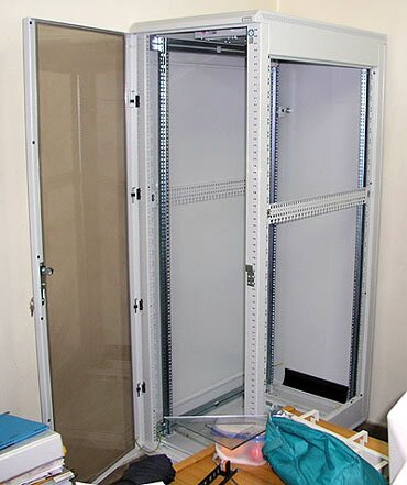 Rackmount Server Cabinet